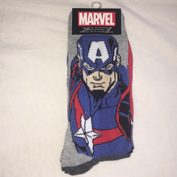 NWT Captain America 2 Pack of Crew Socks - Picture 2 of 4
